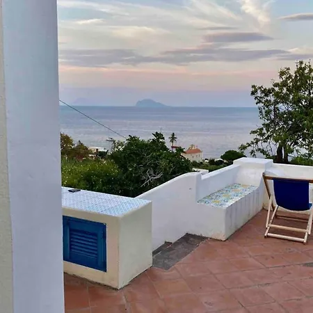 Casa Del Mandorlo Holiday home