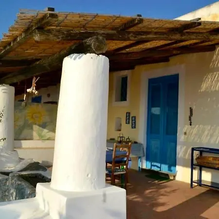 Casa Del Mandorlo Holiday home Santa Marina Salina