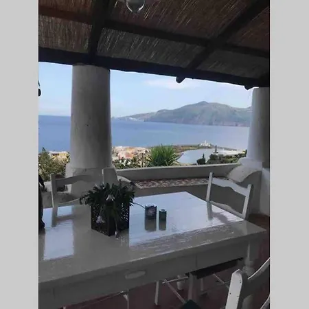 Casa Del Mandorlo * Santa Marina Salina