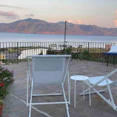 Casa Del Mandorlo Holiday home Santa Marina Salina